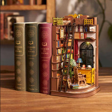 Rolife Silent Corner Study DIY Book Nook