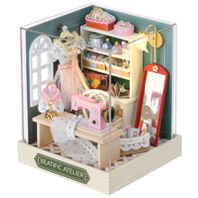 DIY Miniature Lil Sewing Room