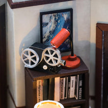 Lil' Haven Miniature Ted's Apartment