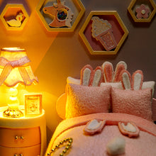 DIY Miniature Lil Bedroom Set