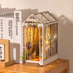 Rolife Garden House 3D Wooden DIY Miniature Book Nook