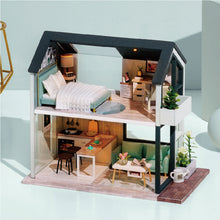 DIY Miniature Harvey's Loft