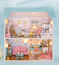 DIY Miniature Kitty's Playroom